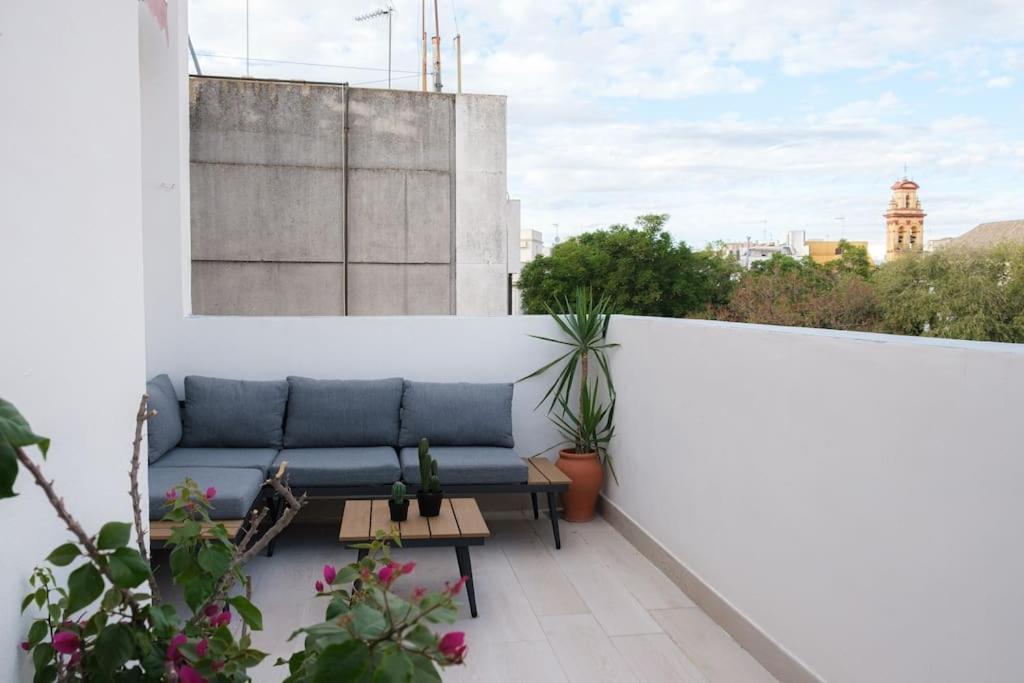 شقة Atico Exclusivo Con Terraza En Santa Catalina إشبيلية المظهر الخارجي الصورة
